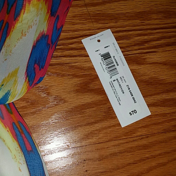 NWT Bisou Bisou Cold Shoulder Dress - Picture 3 of 4